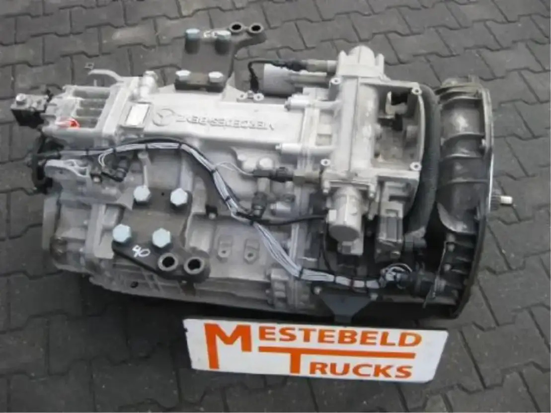 Mercedes-Benz G 211-16 - Boîte de vitesse et pièces pour Camion: photos 1 Mercedes-Benz G 211-16 - Boîte de vitesse et pièces pour Camion: photos 1