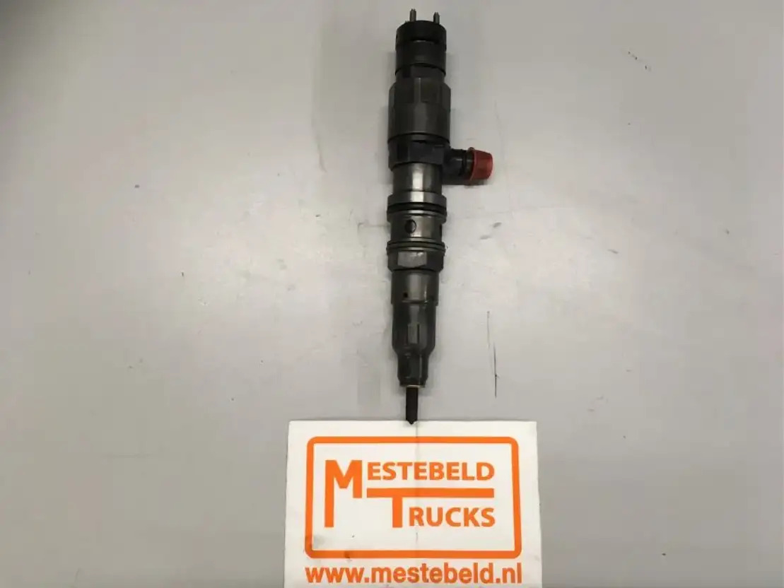 Mercedes-Benz Injectoren van OM 470 LA - Moteur et pièces pour Camion: photos 1 Mercedes-Benz Injectoren van OM 470 LA - Moteur et pièces pour Camion: photos 1