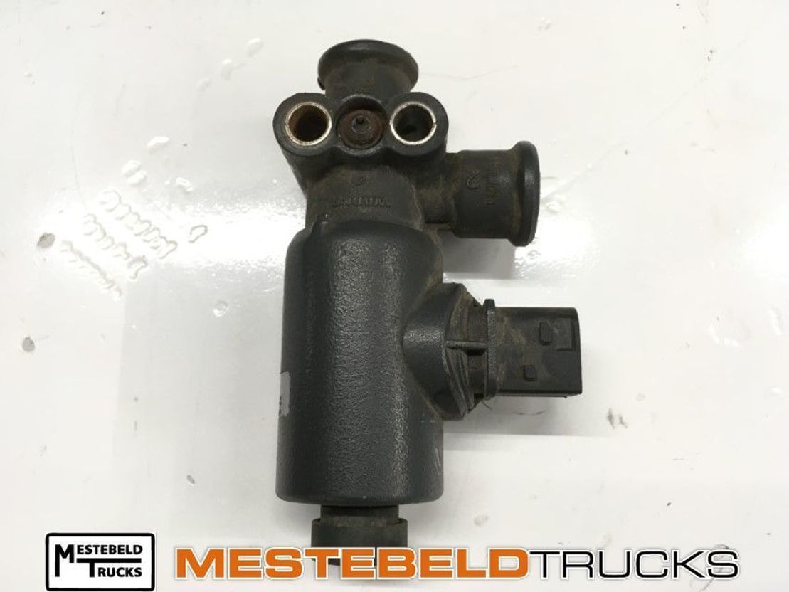 Mercedes-Benz Magneetventiel - Valve de frein pour Camion: photos 1 Mercedes-Benz Magneetventiel - Valve de frein pour Camion: photos 1