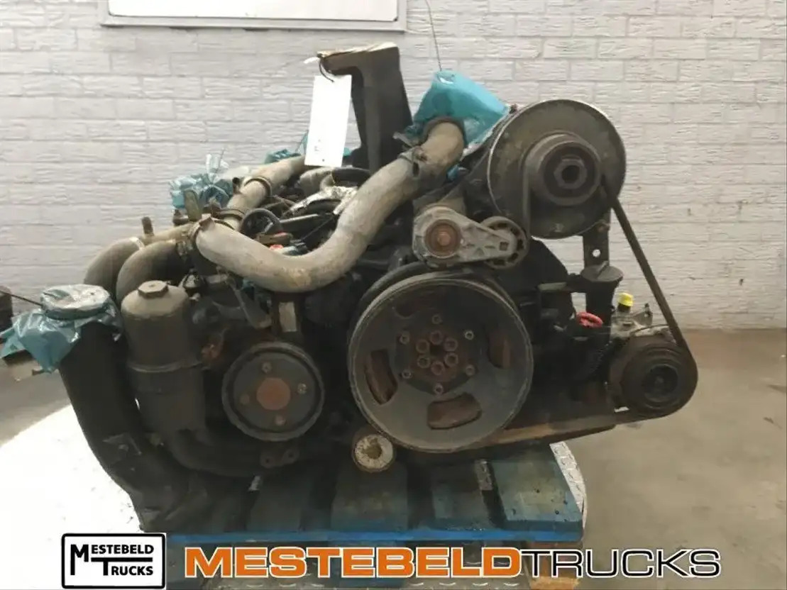 Mercedes-Benz Motor OM906 H LA.III - Moteur pour Camion: photos 3 Mercedes-Benz Motor OM906 H LA.III - Moteur pour Camion: photos 3