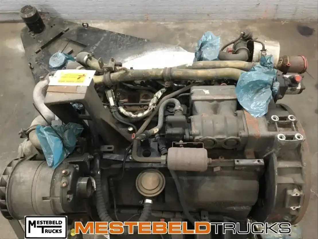 Mercedes-Benz Motor OM906 H LA.III - Moteur pour Camion: photos 4 Mercedes-Benz Motor OM906 H LA.III - Moteur pour Camion: photos 4