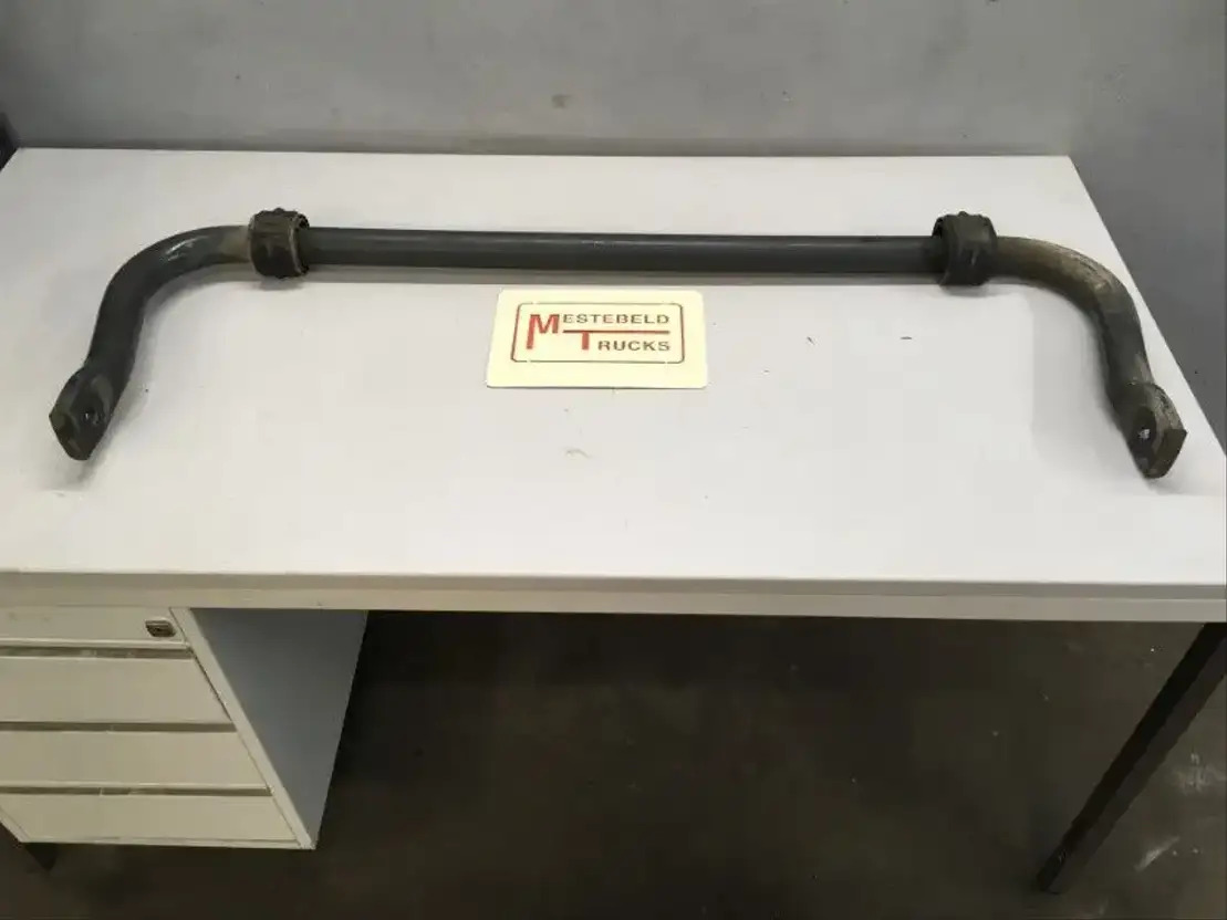 Mercedes-Benz Stabilisator vooras Arocs - Essieu avant pour Camion: photos 1 Mercedes-Benz Stabilisator vooras Arocs - Essieu avant pour Camion: photos 1