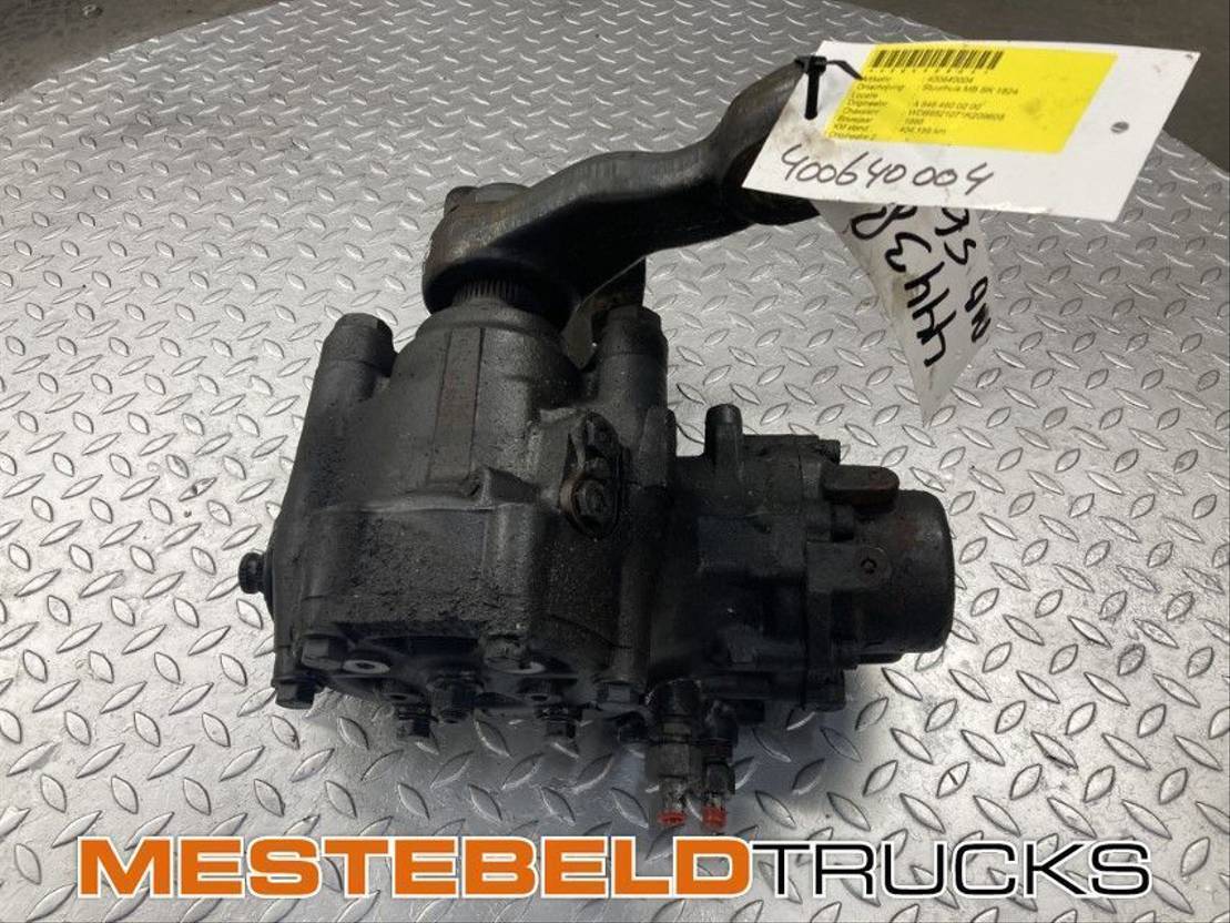 Mercedes-Benz Stuurhuis LS8 - Commande de gouvernail pour Camion: photos 1 Mercedes-Benz Stuurhuis LS8 - Commande de gouvernail pour Camion: photos 1