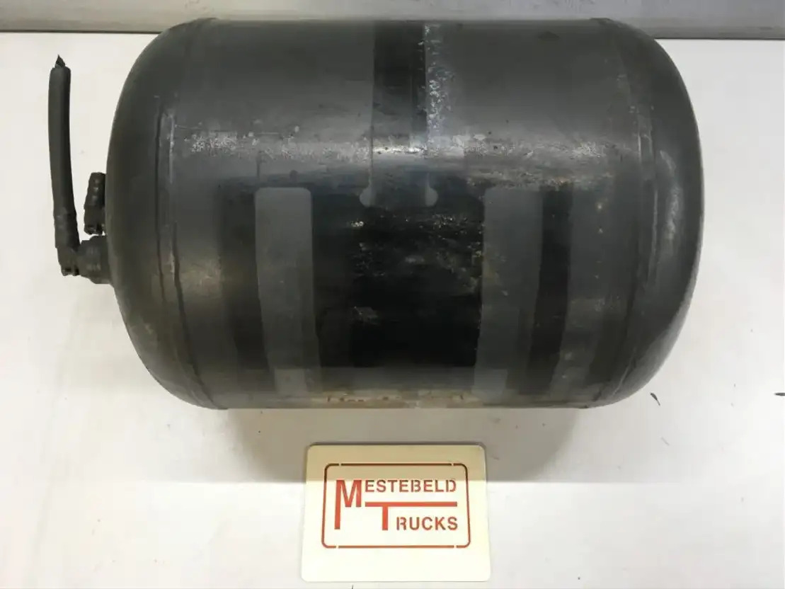 Mercedes-Benz Luchtketel Arocs - Pièces de rechange pour Camion: photos 1 Mercedes-Benz Luchtketel Arocs - Pièces de rechange pour Camion: photos 1