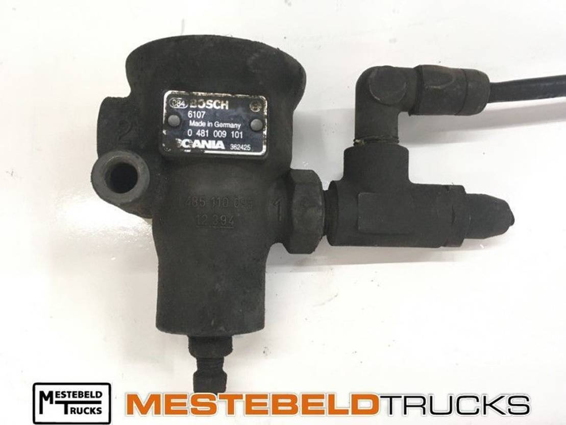 Scania Drukbegrenzingsklep - Valve de frein pour Camion: photos 1 Scania Drukbegrenzingsklep - Valve de frein pour Camion: photos 1