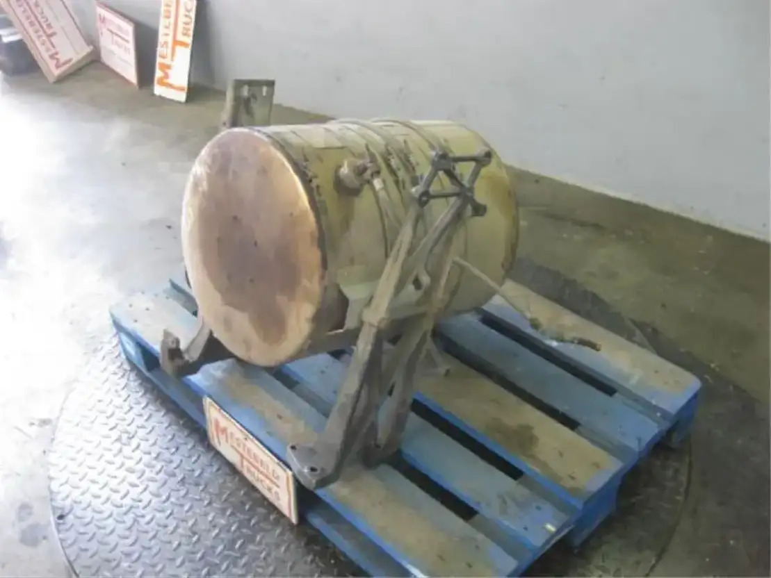 Scania R oetfilter R-serie - Système d'échappement pour Camion: photos 1 Scania R oetfilter R-serie - Système d'échappement pour Camion: photos 1