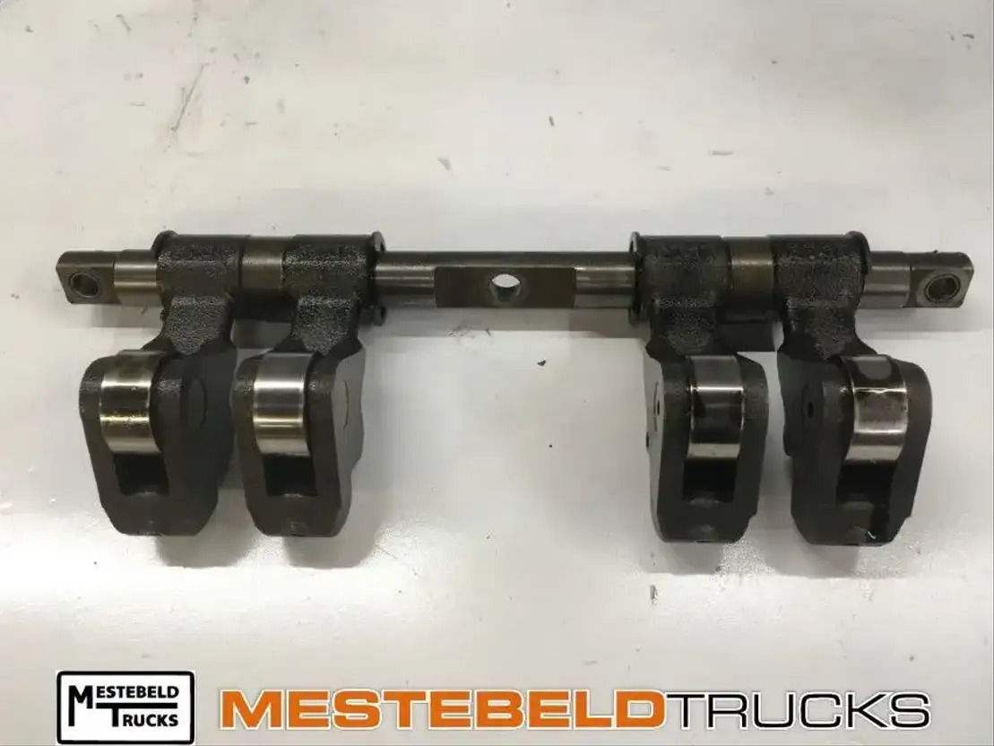 Scania T uimelaaras DC1305L01 - Moteur pour Camion: photos 1 Scania T uimelaaras DC1305L01 - Moteur pour Camion: photos 1