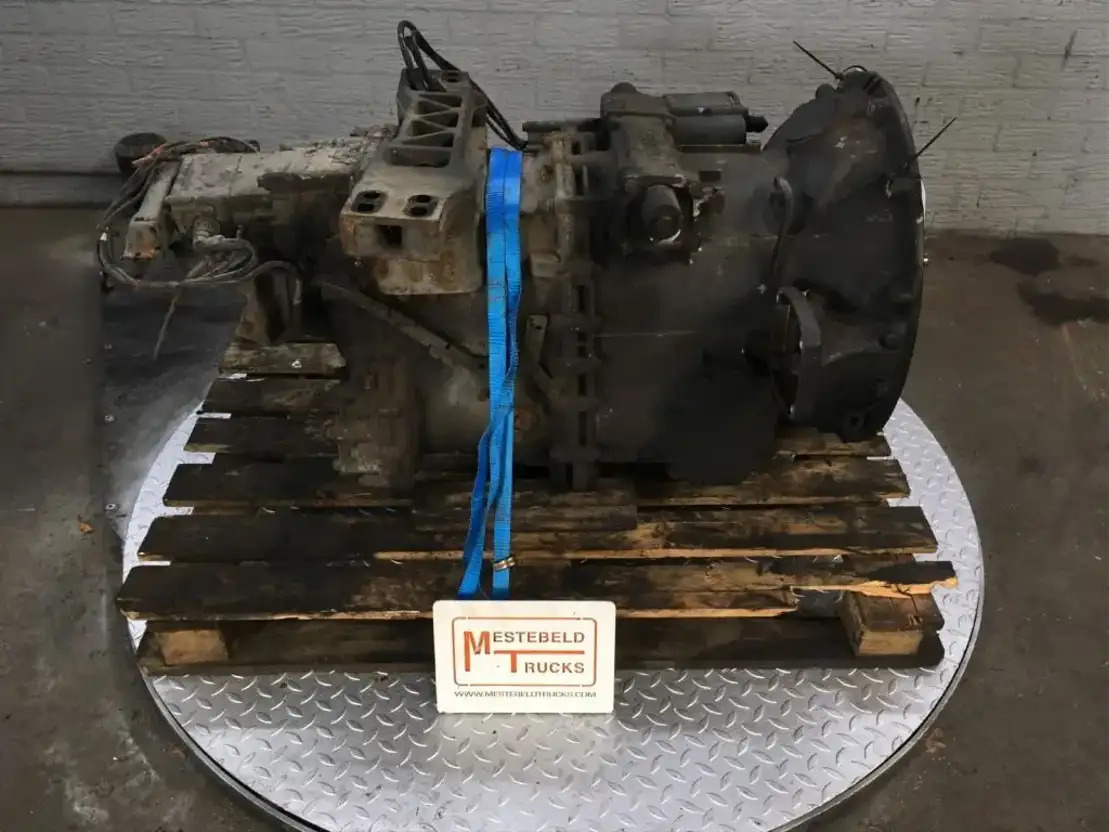 Scania Versnellingsbak GRS 895 - Boîte de vitesse et pièces pour Camion: photos 2 Scania Versnellingsbak GRS 895 - Boîte de vitesse et pièces pour Camion: photos 2