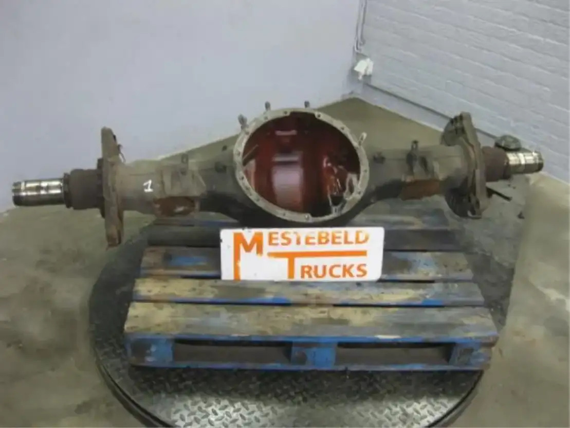 Volvo Achterasbanjo RSS 1344 B - Essieu arrière pour Camion: photos 1 Volvo Achterasbanjo RSS 1344 B - Essieu arrière pour Camion: photos 1