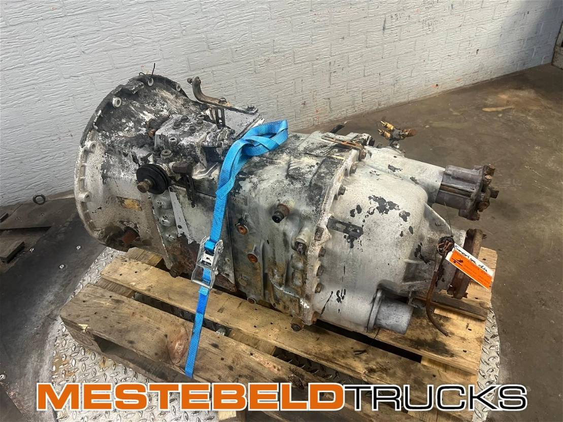 Volvo Versnellingsbak R 1700 - Boîte de vitesse pour Camion: photos 1 Volvo Versnellingsbak R 1700 - Boîte de vitesse pour Camion: photos 1
