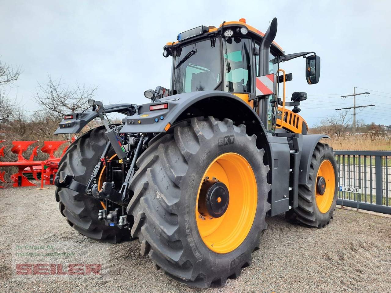 JCB Fastrac 8330 iCON Trimble-ready - Tracteur agricole: photos 4 JCB Fastrac 8330 iCON Trimble-ready - Tracteur agricole: photos 4