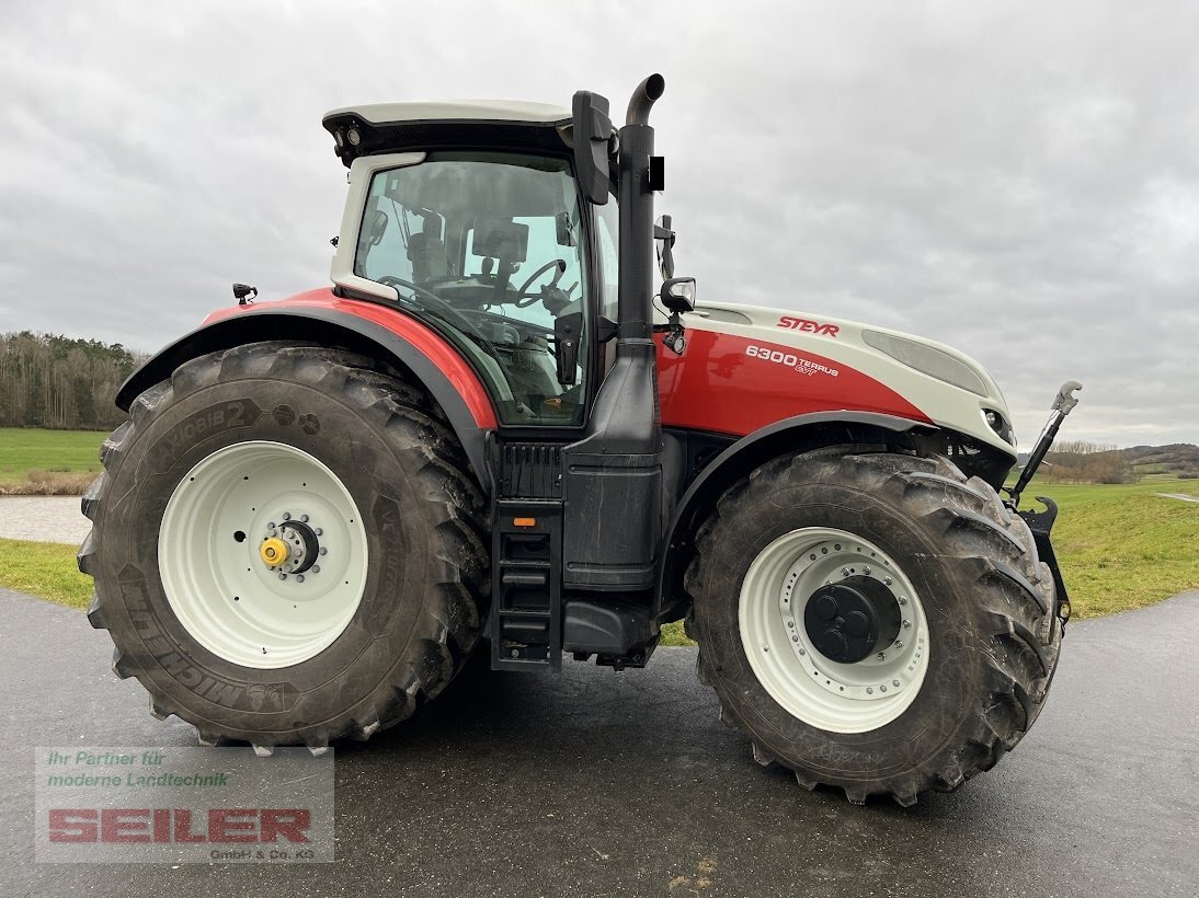 Steyr Terrus 6300 CVT - Tracteur agricole: photos 3 Steyr Terrus 6300 CVT - Tracteur agricole: photos 3