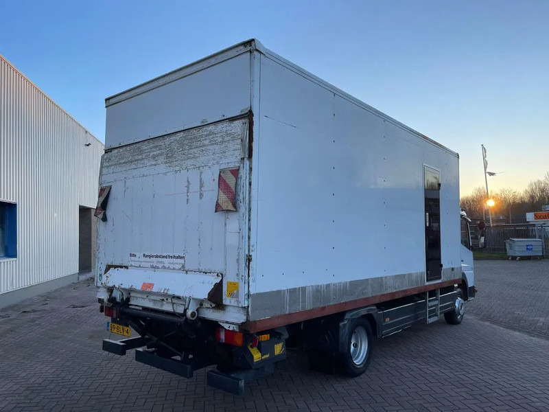 Mercedes-Benz Atego 818 EURO 3 Full Steel Manual Gear-box NL-Truck - Camion fourgon: photos 3 Mercedes-Benz Atego 818 EURO 3 Full Steel Manual Gear-box NL-Truck - Camion fourgon: photos 3