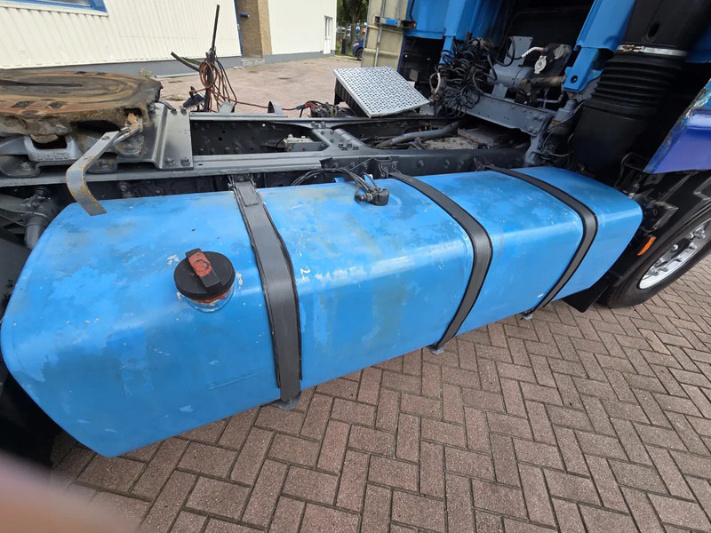 DAF XF 95.430 Automatic Euro 4 - Tracteur routier: photos 3 DAF XF 95.430 Automatic Euro 4 - Tracteur routier: photos 3