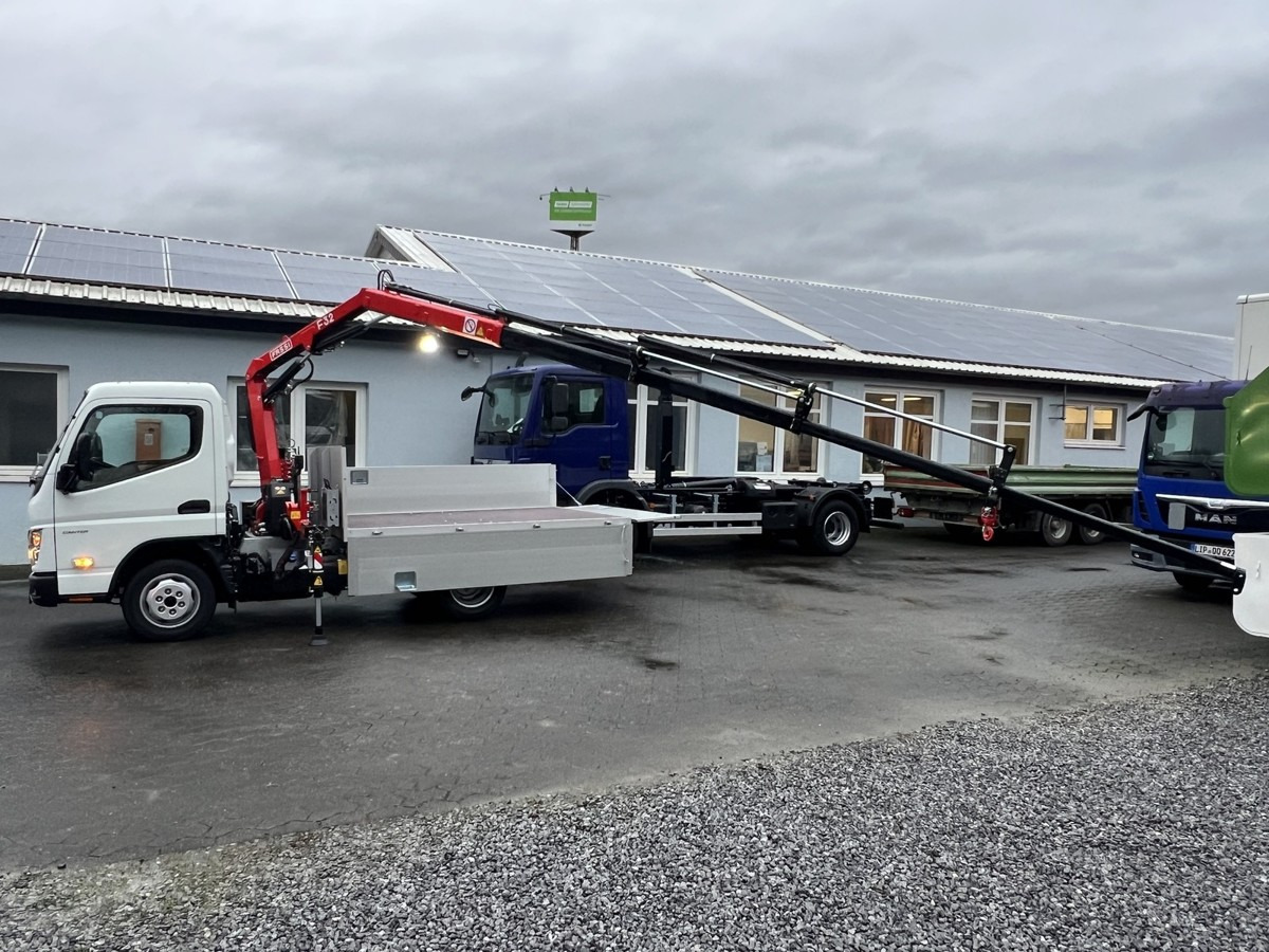 FUSO 3S15 Alu Pritsche 2.80m Ladekran Funk! sofort ve - Camion grue, Utilitaire plateau: photos 5 FUSO 3S15 Alu Pritsche 2.80m Ladekran Funk! sofort ve - Camion grue, Utilitaire plateau: photos 5