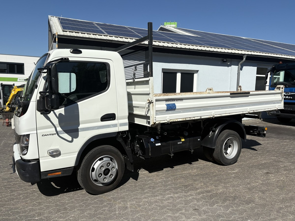 FUSO Fuso Canter 7C18 Meiller 3-Seiten Kipper sofort - Utilitaire benne: photos 1 FUSO Fuso Canter 7C18 Meiller 3-Seiten Kipper sofort - Utilitaire benne: photos 1