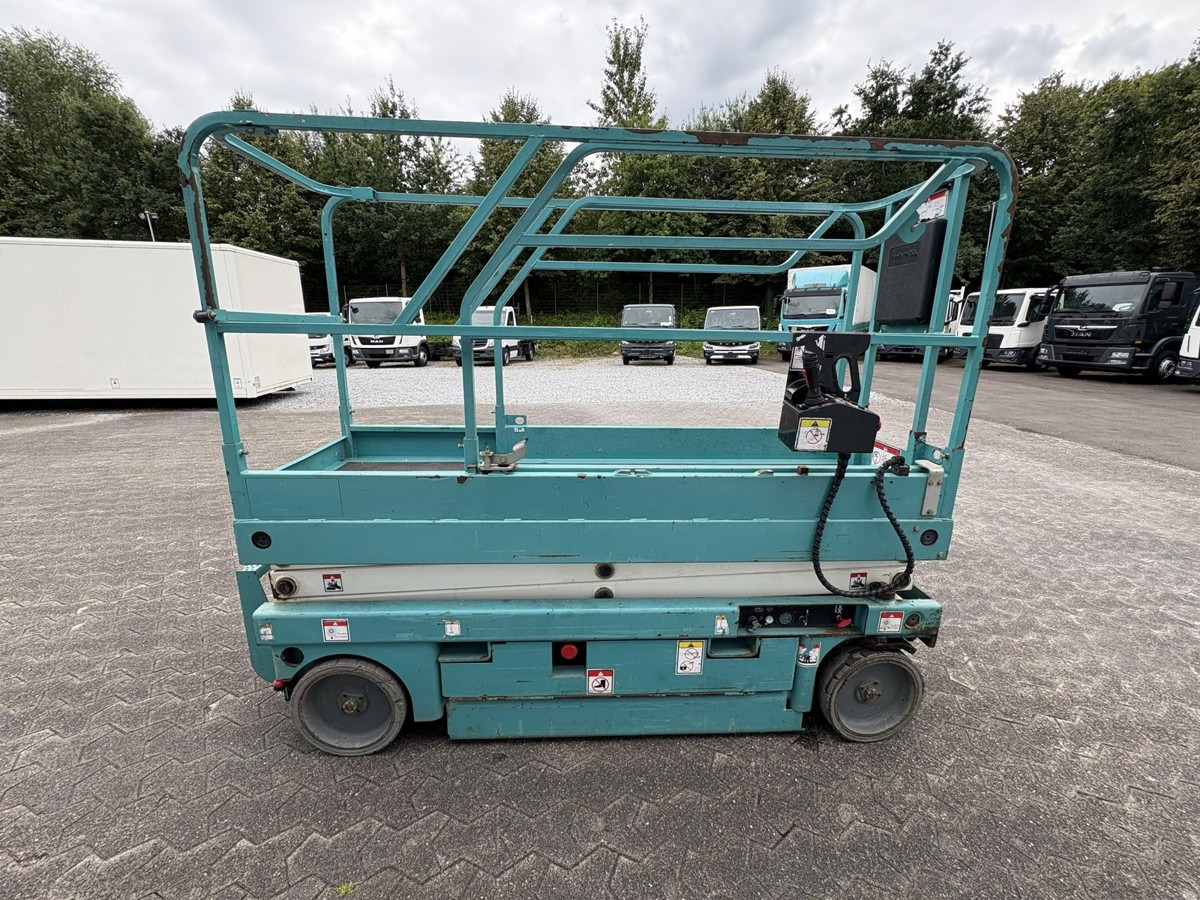GENIE Haulotte Compact 8 baugleich GS 2032 sofort verf - Nacelle ciseaux: photos 3 GENIE Haulotte Compact 8 baugleich GS 2032 sofort verf - Nacelle ciseaux: photos 3