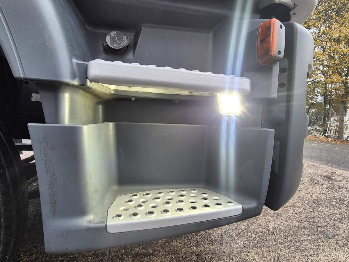 MAN TGM 15.290 BL Aut. Abrollkipper AHK - Camion ampliroll: photos 5 MAN TGM 15.290 BL Aut. Abrollkipper AHK - Camion ampliroll: photos 5