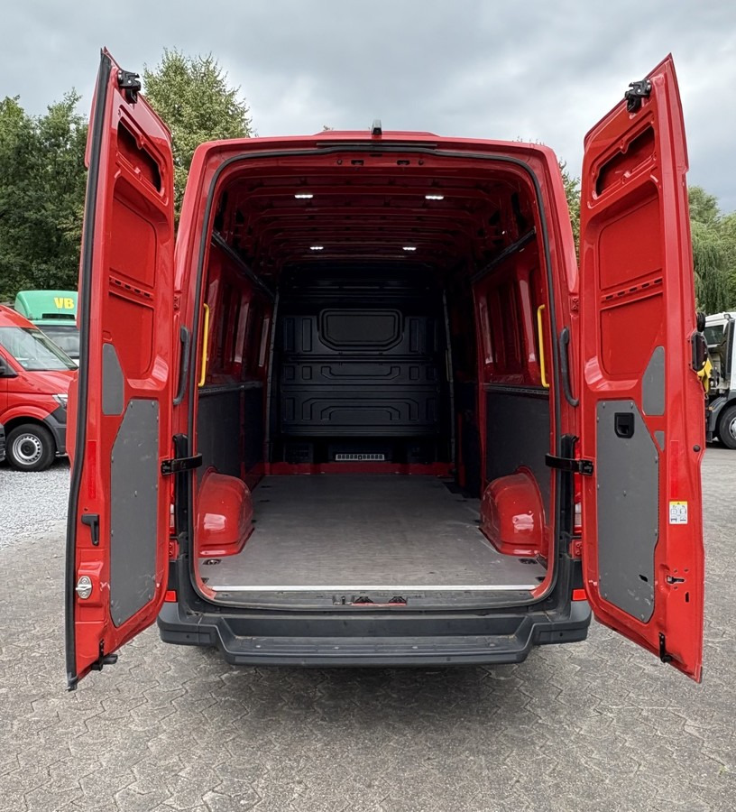 VW Crafter 35 Maxi L4H3 1Hand PDC - Fourgon utilitaire: photos 5 VW Crafter 35 Maxi L4H3 1Hand PDC - Fourgon utilitaire: photos 5