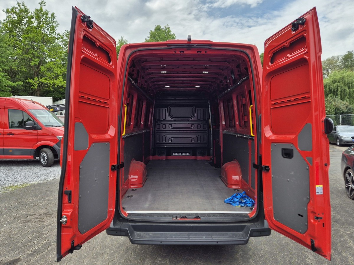 VW Crafter 35 Maxi L5H3 Extralang Kamera - Fourgon utilitaire: photos 4 VW Crafter 35 Maxi L5H3 Extralang Kamera - Fourgon utilitaire: photos 4