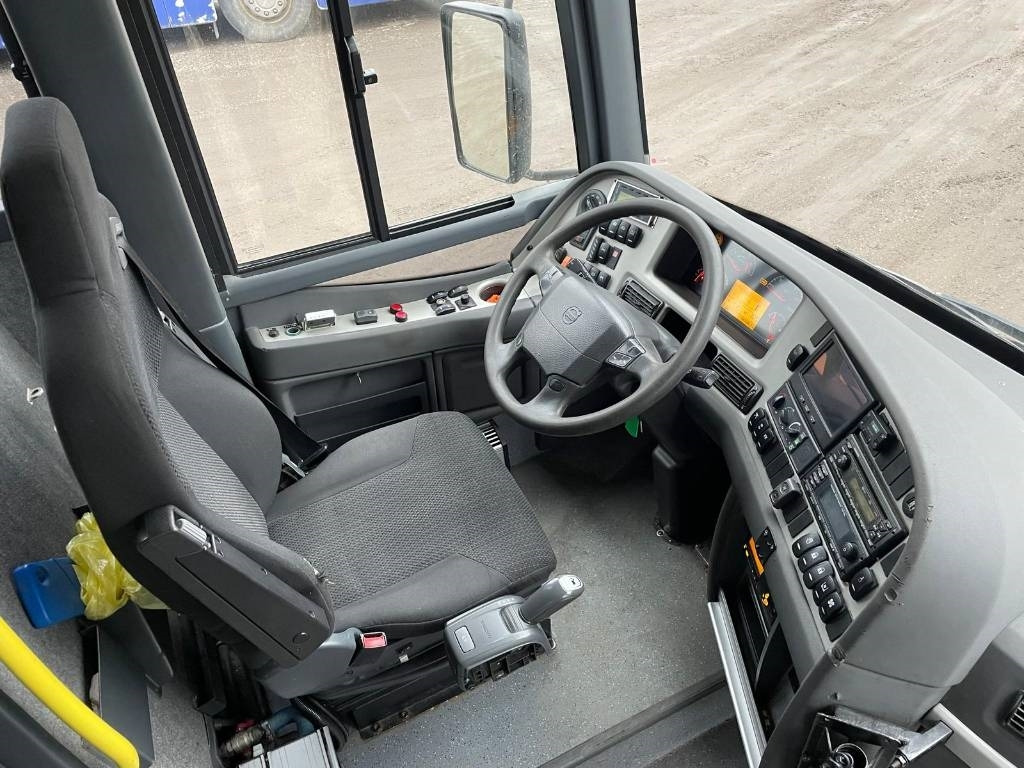 Autocar Volvo 9700S: photos 6