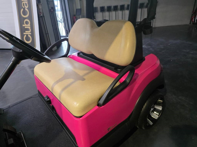Club Car tempo 2019 new battery pack - Voiturette de golf: photos 5 Club Car tempo 2019 new battery pack - Voiturette de golf: photos 5