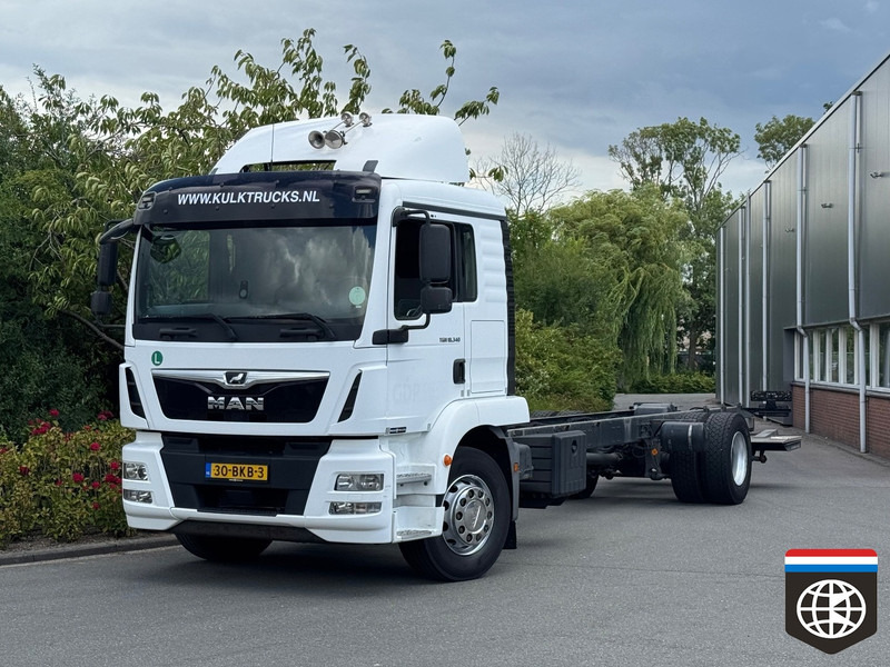 MAN TGM Sleeper cab - WB 6580 - Châssis cabine: photos 1 MAN TGM Sleeper cab - WB 6580 - Châssis cabine: photos 1