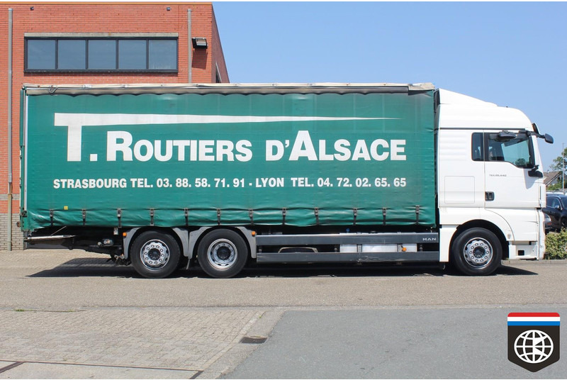 Camion à rideaux coulissants MAN TGX 26 440 RETARDER - NIGHT A/C: photos 7 Camion à rideaux coulissants MAN TGX 26 440 RETARDER - NIGHT A/C: photos 7