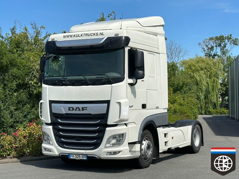 DAF XF 480 FT RETARDER - PTO - Space Cab - FULL SPOILER - NIGHT A/C - Tracteur routier: photos 1 DAF XF 480 FT RETARDER - PTO - Space Cab - FULL SPOILER - NIGHT A/C - Tracteur routier: photos 1