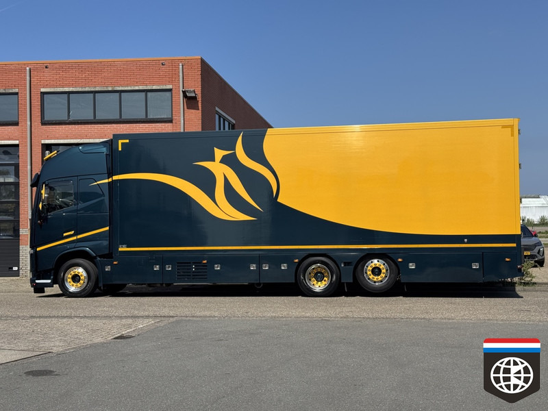 Volvo FH 420 6X2/4 - SHOWTRUCK - FLOWERS / RACE / HORSE - CONCOURSTAAT!! - Camion frigorifique: photos 3 Volvo FH 420 6X2/4 - SHOWTRUCK - FLOWERS / RACE / HORSE - CONCOURSTAAT!! - Camion frigorifique: photos 3