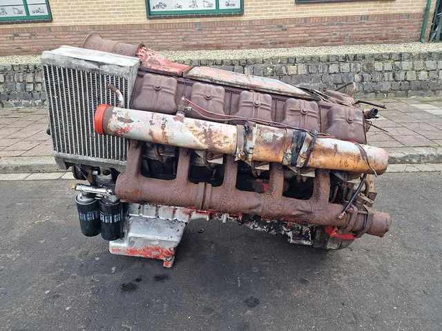 Deutz F10L413 - Moteur: photos 1 Deutz F10L413 - Moteur: photos 1