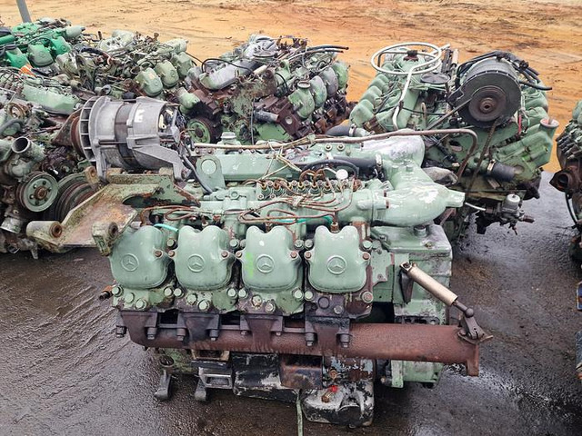 Mercedes-Benz OM422 - Moteur pour Camion: photos 1 Mercedes-Benz OM422 - Moteur pour Camion: photos 1