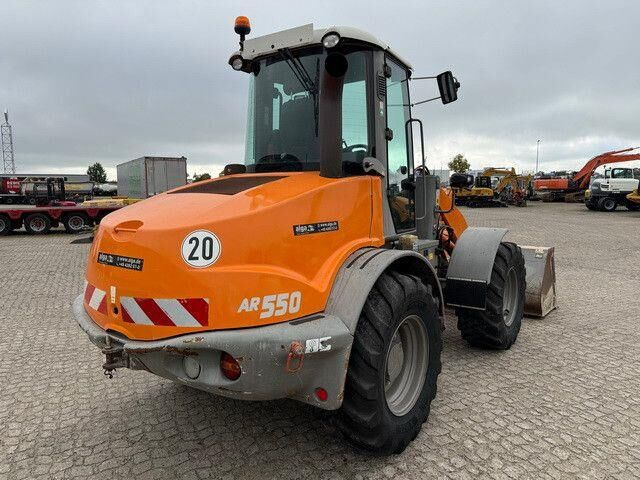 Atlas AR550, Hydr. S.W.S., Schaufel + Palettengabel - Chargeuse sur pneus: photos 5 Atlas AR550, Hydr. S.W.S., Schaufel + Palettengabel - Chargeuse sur pneus: photos 5