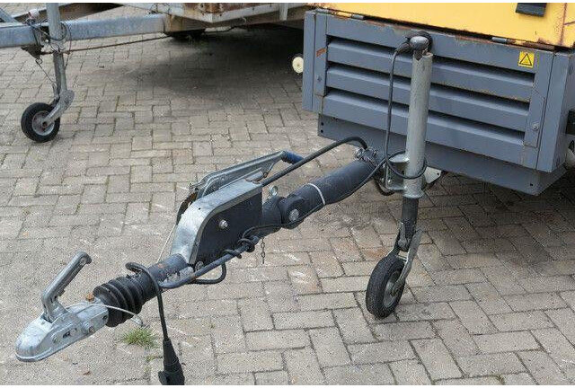 Atlas-Copco XAS 67, Kompressor, Deutz, Wenig Std., TOP - Compresseur d'air: photos 2 Atlas-Copco XAS 67, Kompressor, Deutz, Wenig Std., TOP - Compresseur d'air: photos 2