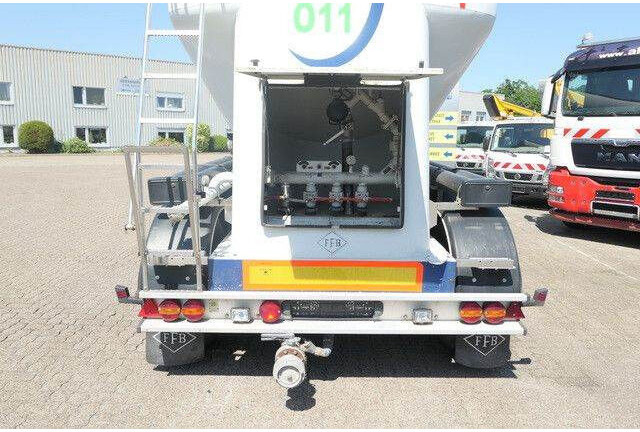 Feldbinder EUT 37.5, 1 Kammer, Luft-Lift, 27m³, SAF-Achsen - Semi-remorque citerne: photos 5 Feldbinder EUT 37.5, 1 Kammer, Luft-Lift, 27m³, SAF-Achsen - Semi-remorque citerne: photos 5