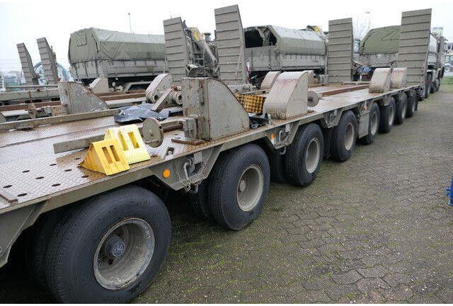 Remorque porte-engin surbaissée Goldhofer Spezial Tieflader für Schwertransport, 80to. NL: photos 11 Remorque porte-engin surbaissée Goldhofer Spezial Tieflader für Schwertransport, 80to. NL: photos 11