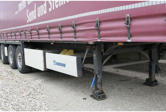 Krone SD, Gelenkt, Luft-Lift, Mitnahmestapler, Edscha - Semi-remorque rideaux coulissants: photos 2 Krone SD, Gelenkt, Luft-Lift, Mitnahmestapler, Edscha - Semi-remorque rideaux coulissants: photos 2