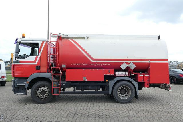 MAN 18.280 TGM, 14m³, 3 Kammern, 2x Schlauchtrommel - Camion citerne: photos 2 MAN 18.280 TGM, 14m³, 3 Kammern, 2x Schlauchtrommel - Camion citerne: photos 2