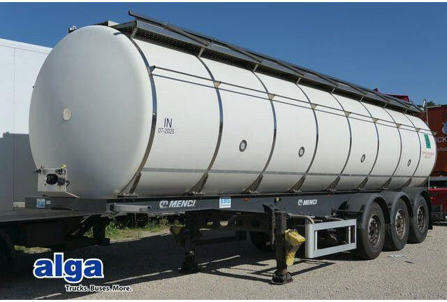 Menci SA 105, Isoliert, Tank aus 2016, 32m³, 4 Kammern - Semi-remorque citerne: photos 1 Menci SA 105, Isoliert, Tank aus 2016, 32m³, 4 Kammern - Semi-remorque citerne: photos 1