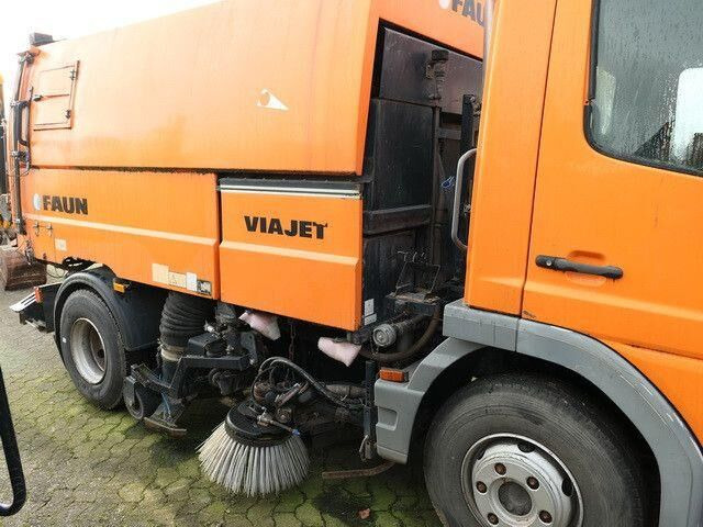Mercedes-Benz 1018 Atego 4x2, Faun Viatec, Viajet 5R, Klima - Balayeuse de voirie: photos 2 Mercedes-Benz 1018 Atego 4x2, Faun Viatec, Viajet 5R, Klima - Balayeuse de voirie: photos 2
