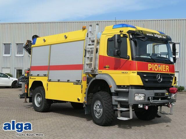 Mercedes-Benz 1833 Axor 4x4, Kran Palfinger, Rosenbauer, AHK - Camion de pompier: photos 1 Mercedes-Benz 1833 Axor 4x4, Kran Palfinger, Rosenbauer, AHK - Camion de pompier: photos 1