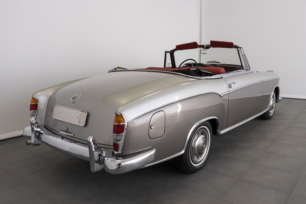 Mercedes-Benz 220 SE/Cabrio/Matching Number/ClassicData 1/Pont - Voiture: photos 2 Mercedes-Benz 220 SE/Cabrio/Matching Number/ClassicData 1/Pont - Voiture: photos 2