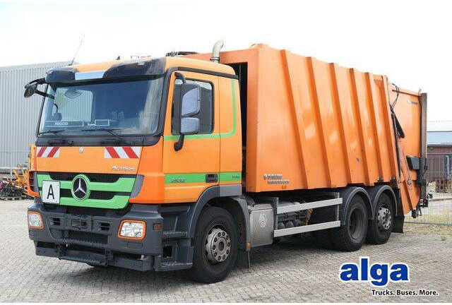 Mercedes-Benz 2532 L Actros 6x2, Faun, Zöller, 24m³, MP3, AC - Benne à ordures ménagères: photos 1 Mercedes-Benz 2532 L Actros 6x2, Faun, Zöller, 24m³, MP3, AC - Benne à ordures ménagères: photos 1