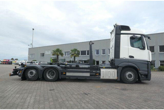 Mercedes-Benz 2543 L Actros 6x2, Meiler RK 21.70, Lenk-Lift - Camion ampliroll: photos 2 Mercedes-Benz 2543 L Actros 6x2, Meiler RK 21.70, Lenk-Lift - Camion ampliroll: photos 2