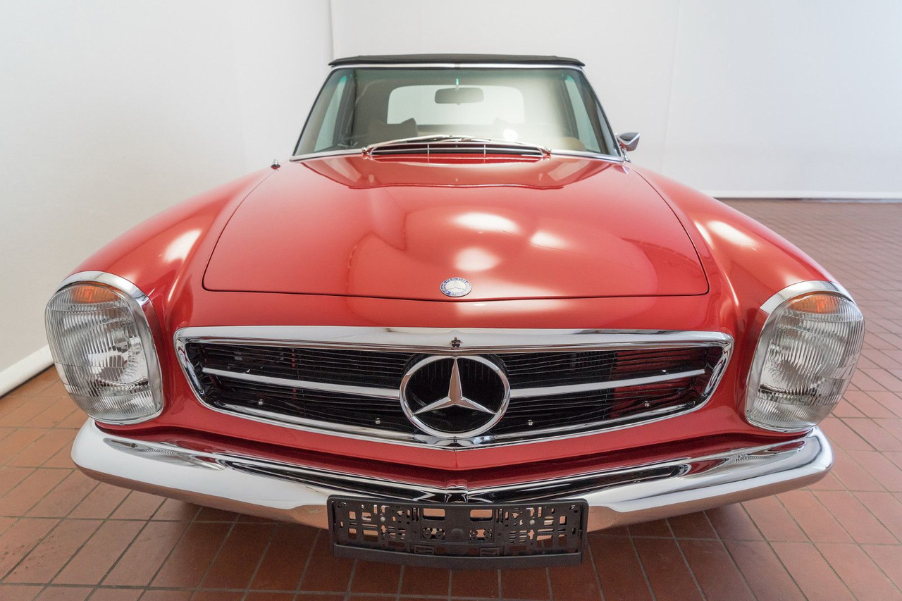 Mercedes-Benz 280 SL Pagode/Schalter/Classic Data 1/TÜV neu! - Voiture: photos 4 Mercedes-Benz 280 SL Pagode/Schalter/Classic Data 1/TÜV neu! - Voiture: photos 4