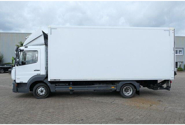 Mercedes-Benz 821 L Atego 4x2, 6.100mm lang, LBW, Klima, Luft - Camion fourgon: photos 5 Mercedes-Benz 821 L Atego 4x2, 6.100mm lang, LBW, Klima, Luft - Camion fourgon: photos 5