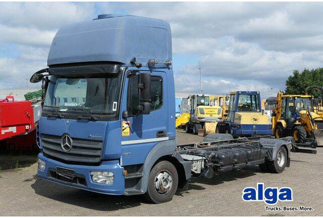 Mercedes-Benz 918 L Atego 4x2, Nebenantrieb, Standklima - Châssis cabine: photos 1 Mercedes-Benz 918 L Atego 4x2, Nebenantrieb, Standklima - Châssis cabine: photos 1