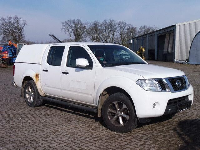 Nissan Navara 2.5 Tdi 4x4, DOKA, Pickup, Klima, AHK - Utilitaire plateau: photos 3 Nissan Navara 2.5 Tdi 4x4, DOKA, Pickup, Klima, AHK - Utilitaire plateau: photos 3