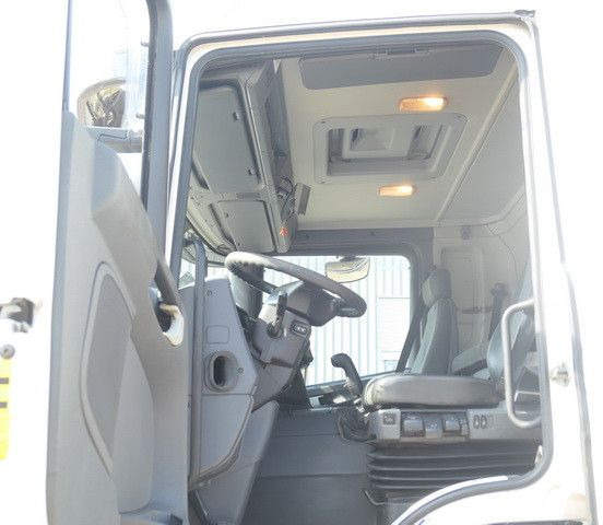 Scania P 320 6x2, Lindner & Fischer, 19m³, 3 Kammern  en leasing occasion Scania P 320 6x2, Lindner & Fischer, 19m³, 3 Kammern: photos 11