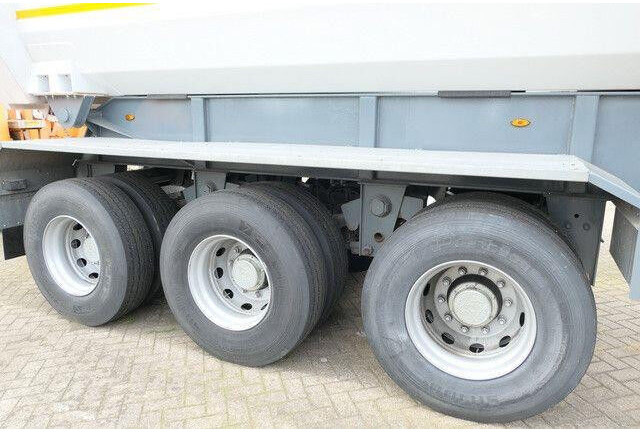 Stahl Hardox, 42m³, gr. Achsen, 4x am Lager - Semi-remorque benne: photos 5 Stahl Hardox, 42m³, gr. Achsen, 4x am Lager - Semi-remorque benne: photos 5